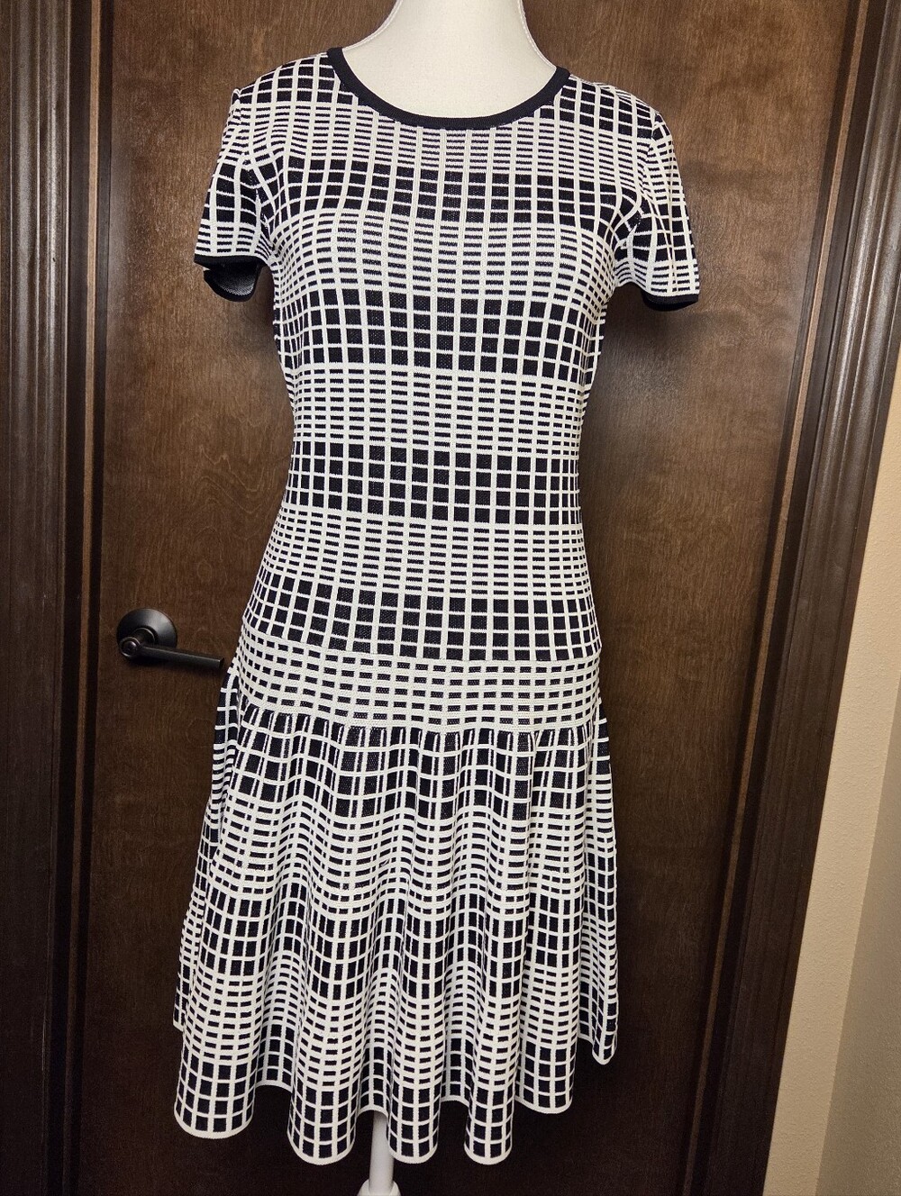 Romeo + Juliet Couture Black & White Grid Knit Fit-and-Flare Dress NWT